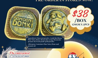 (Till 31 Aug 2022) Don Don Donki pre-order mooncake $38 for 2 pcs 170gram charcoal golden powder with red bean