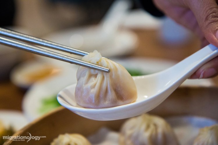 (Till 31 Aug 2022) Din Tai Fung x UOB Card 10% off for steamed chili crab & park xiao long bao