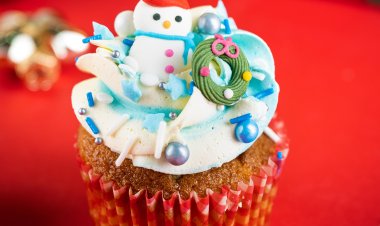 Twelve Cupcake Christmas cupcake available for pre-order now or available in store 23 to 24 Dec