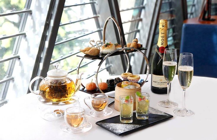 Jumbo Seafood Exquisite seafood dim sum afternoon tea at ION Orchard 4th person free dine in