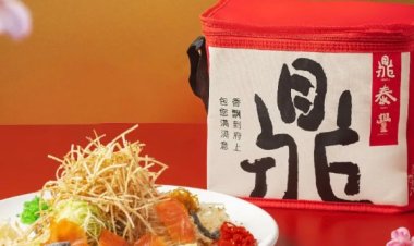 Din Tai Fung free premium insulated bag when you order online for Prosperity Smoked Salmon Yu Sheng till 5 Feb