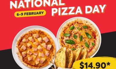 Collin's Pizza with baked garlic baguette @ $14.90 only for takeaway  till 9 Feb