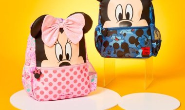 Smiggle Mickey and Minnie Mouse Junior Character Backpack is here