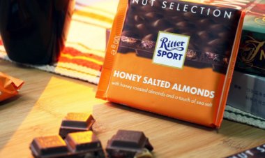 The Cocoa Tree Ritter Sport choco promotion @ 1 pc free min spend $30 & 2pcs free min spend $50