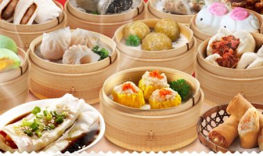 SwaTow Restaurant free kid dining every 2 paying adult high tea buffet school holiday promotion